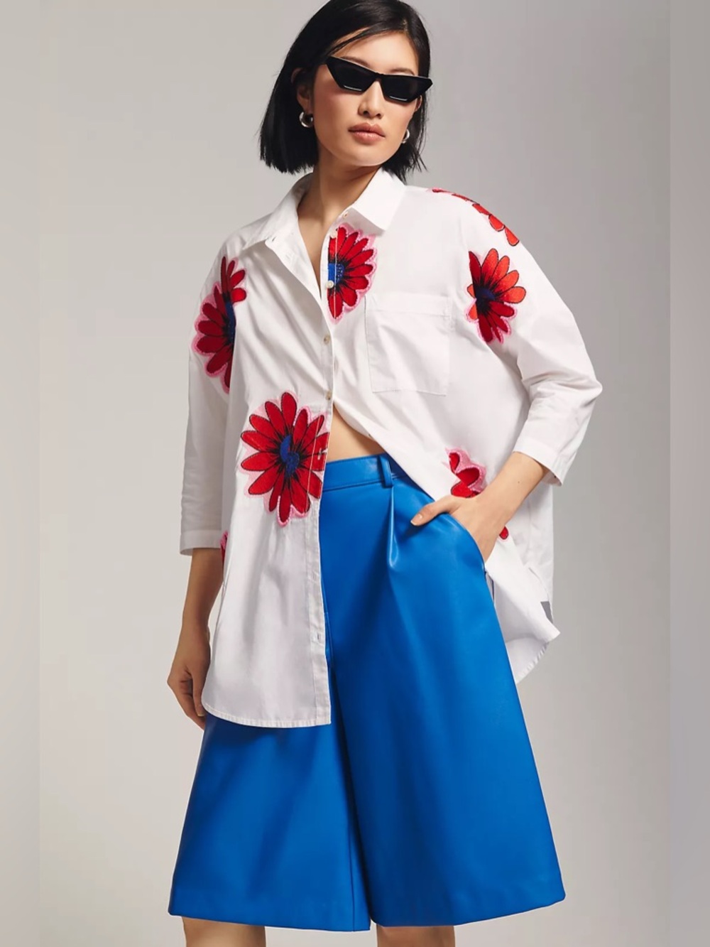 Anthropologie Maeve Alameda‎ White, Red, & Pink Embroidered Beaded Flower Shirt